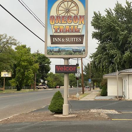 Oregon Trail Inn And Suites Лейквю Екстериор снимка